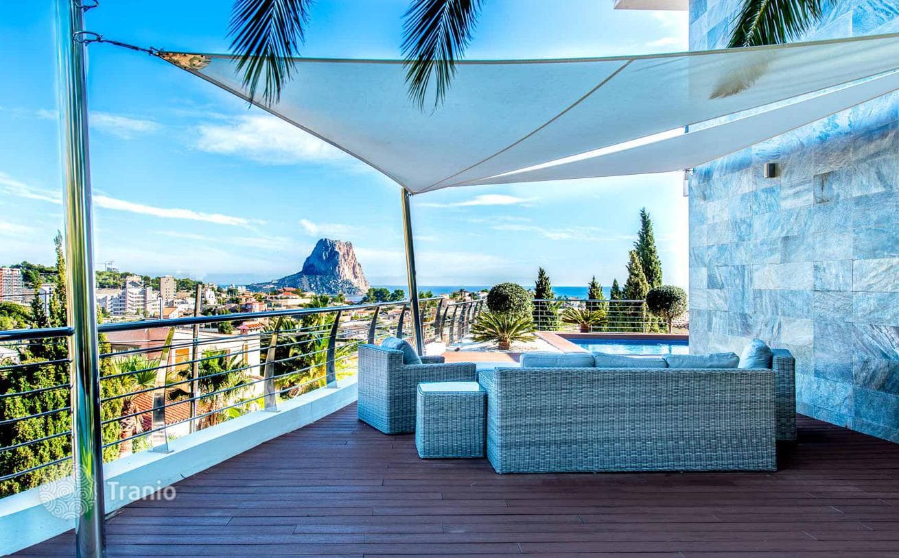 3-Bedroom Villa with Private Pool and Mountain Views in Calpe, photo 2