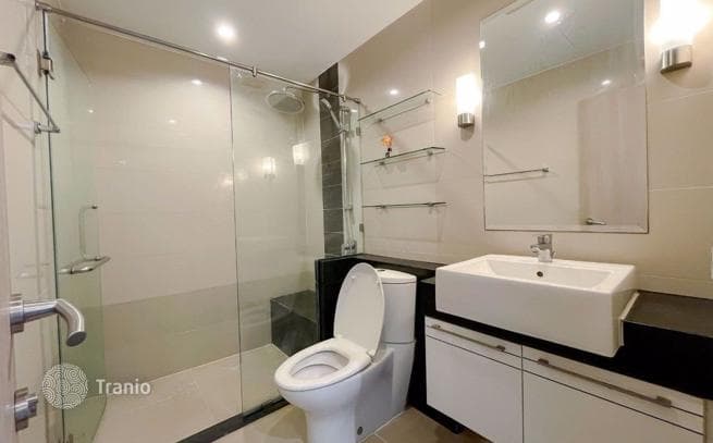 2-Bedroom Condo in Huai Khwang, Bangkok, photo 4