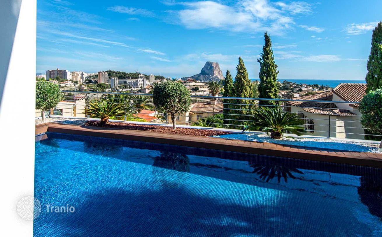 3-Bedroom Villa with Private Pool and Mountain Views in Calpe, photo 4
