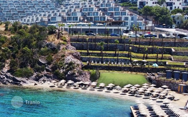 4-Bedroom Luxury Villas with Private Beach and Yacht Marina in Bodrum