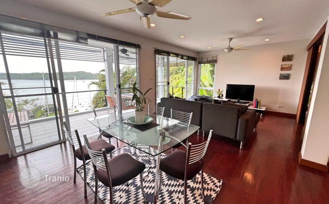1-Bedroom Condo with 128 m² in Pakhlok, Phuket