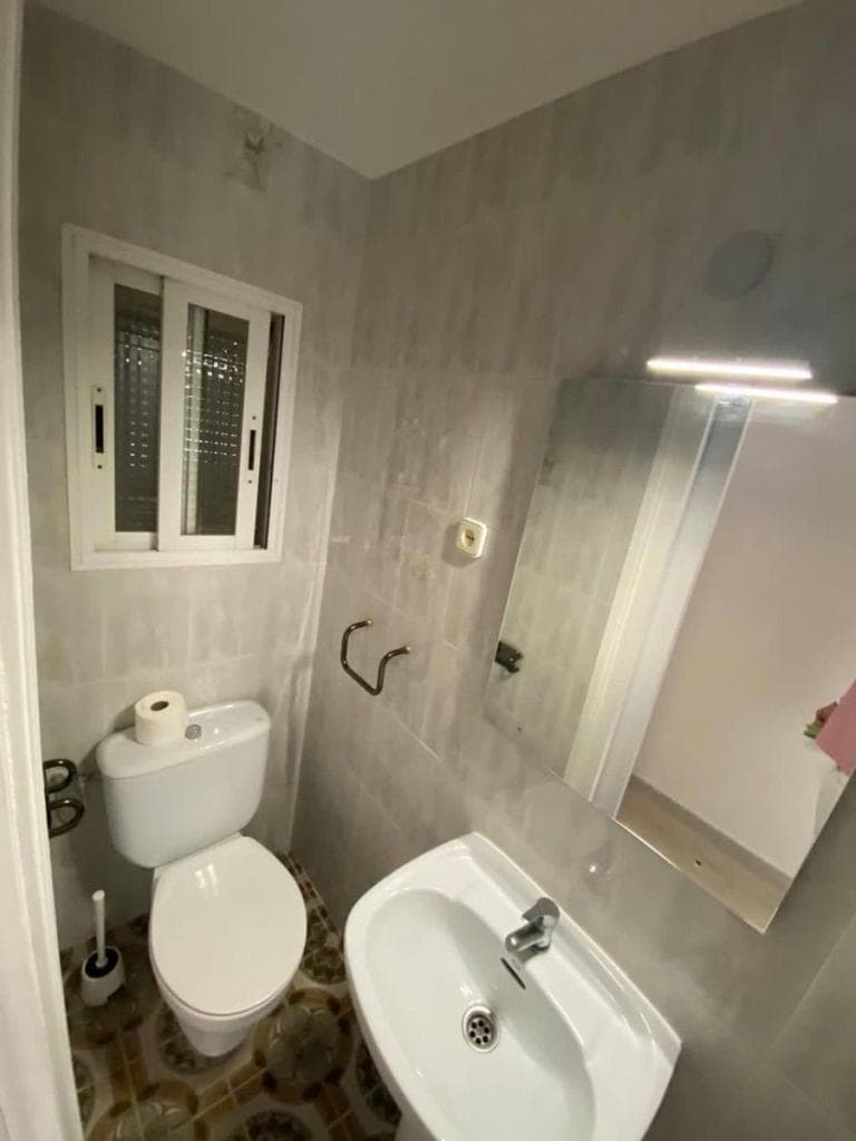 2-Bedroom Apartment in Barcelona, photo 5