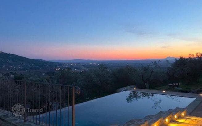 4-Bedroom Villa in Cortona, Italy, photo 5