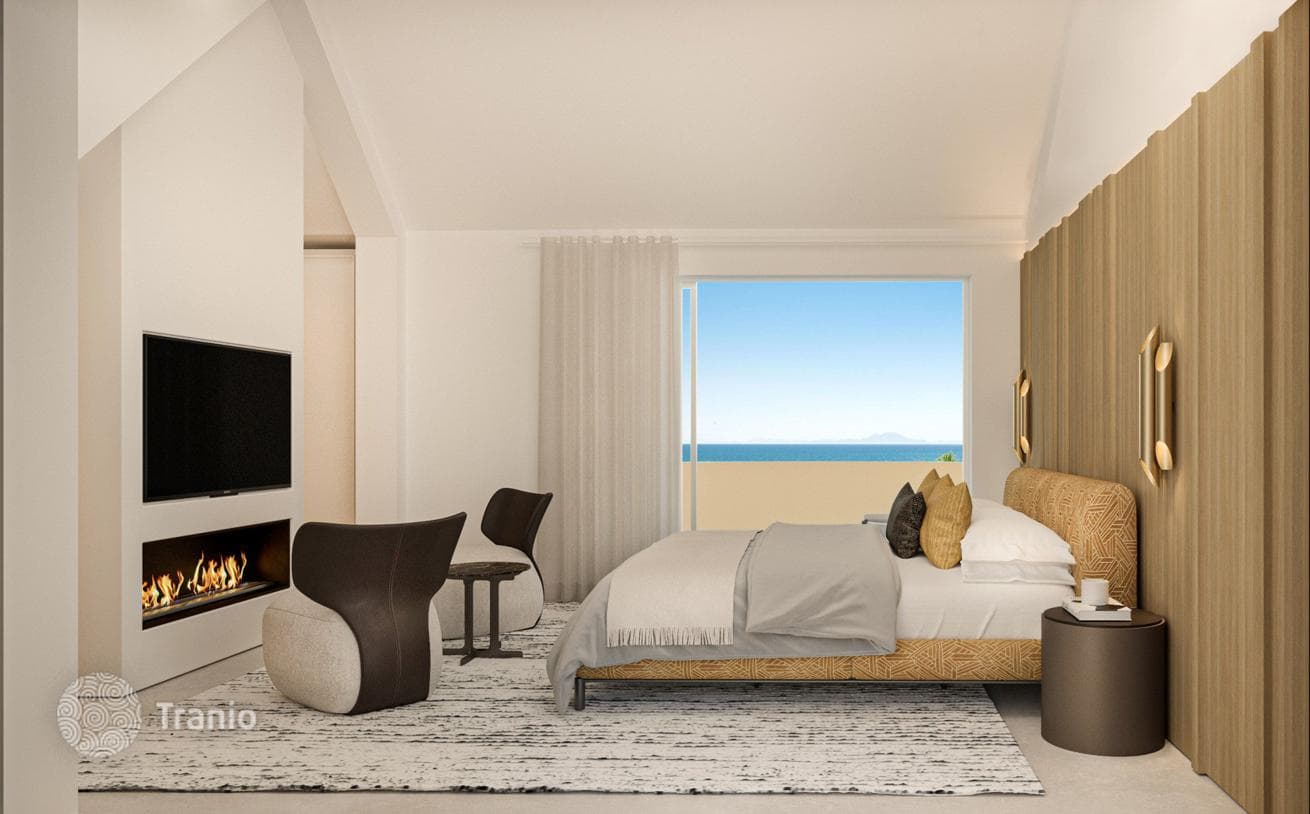 4-Bedroom Penthouse Duplex with Sea View in Rio Real, Marbella