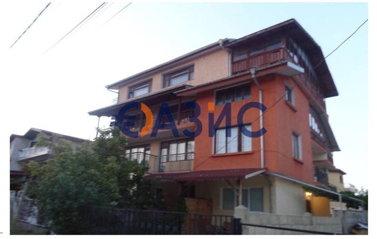 4-Bedroom Apartment in Balchik, Bulgaria, photo 2