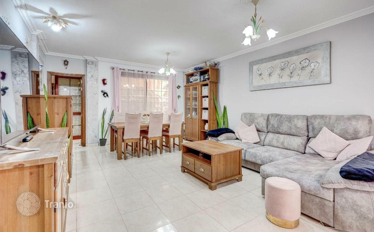 2-Bedroom House with Mountain View in Chío, Tenerife, photo 3