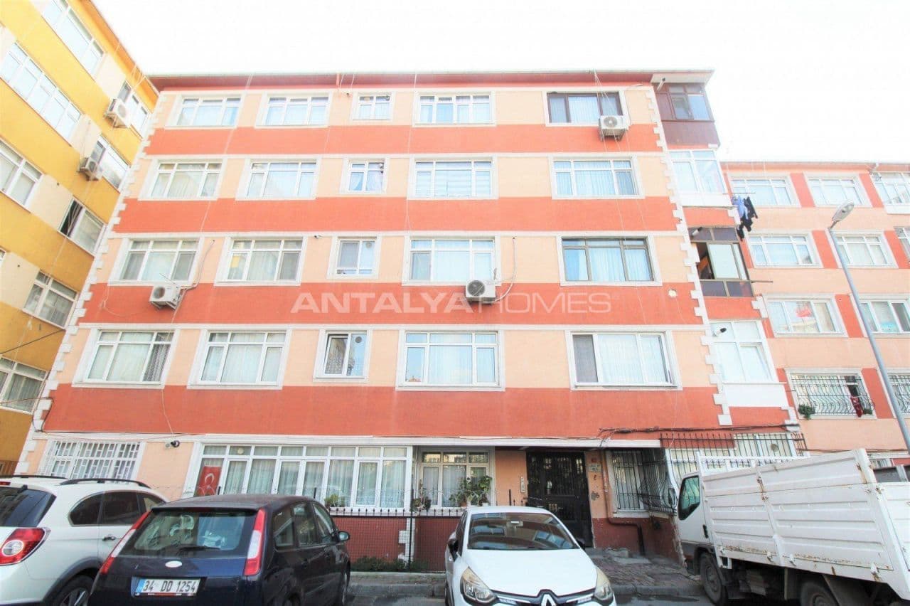 2-Bedroom Penthouse in Fatih, Istanbul, photo 2