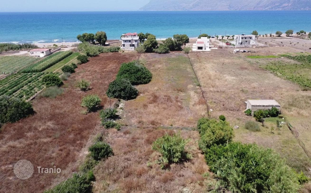 Beachfront Land Plot in Kissamos, Crete