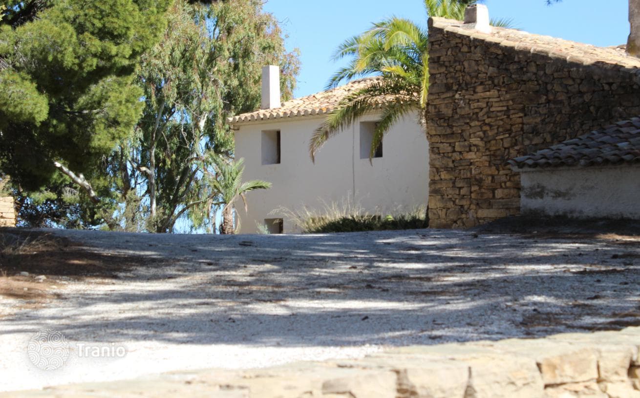 6-Bedroom House with Panoramic Sea Views in Calpe, photo 3