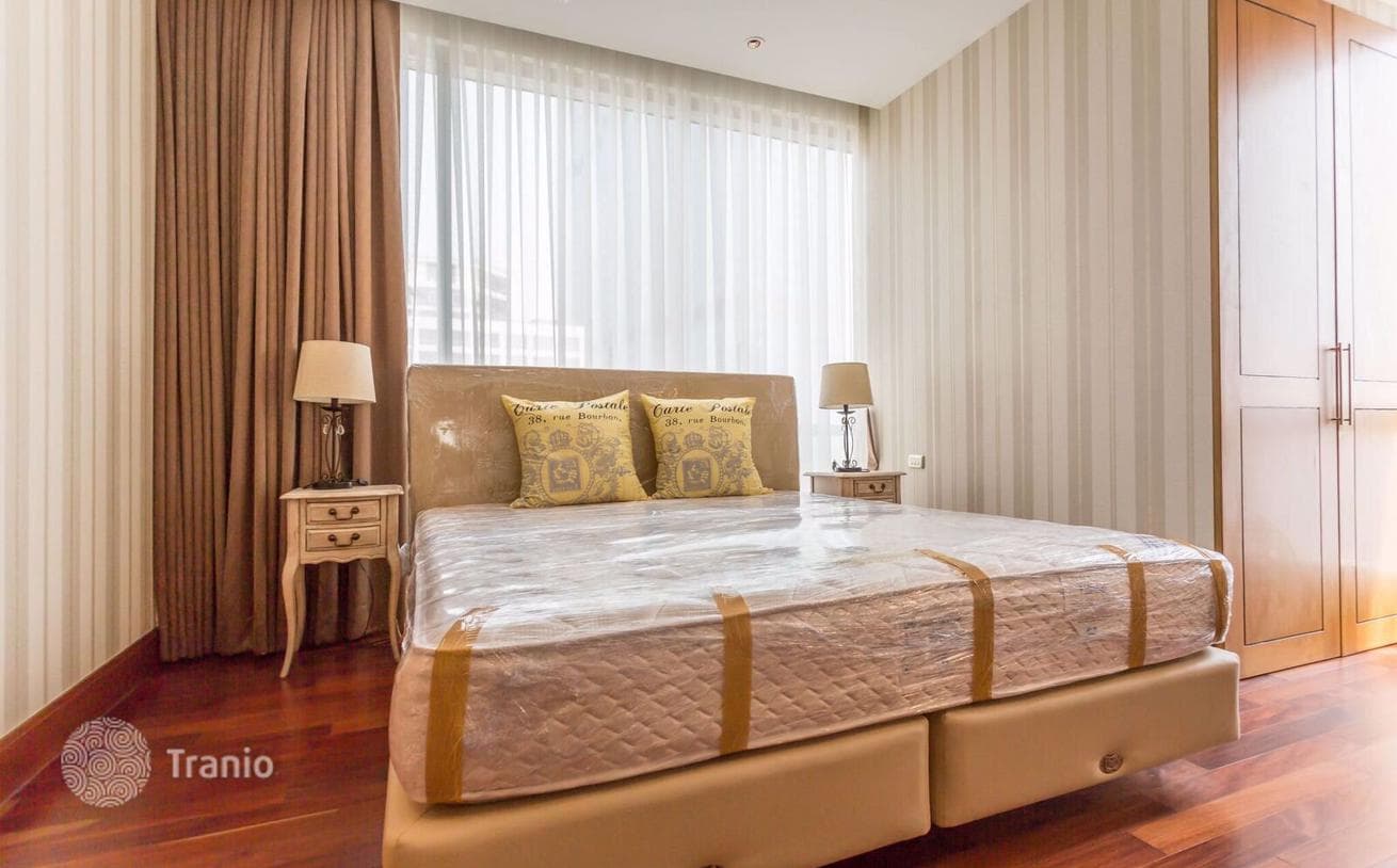 2-Bedroom Condo in Sathon, Bangkok, photo 3