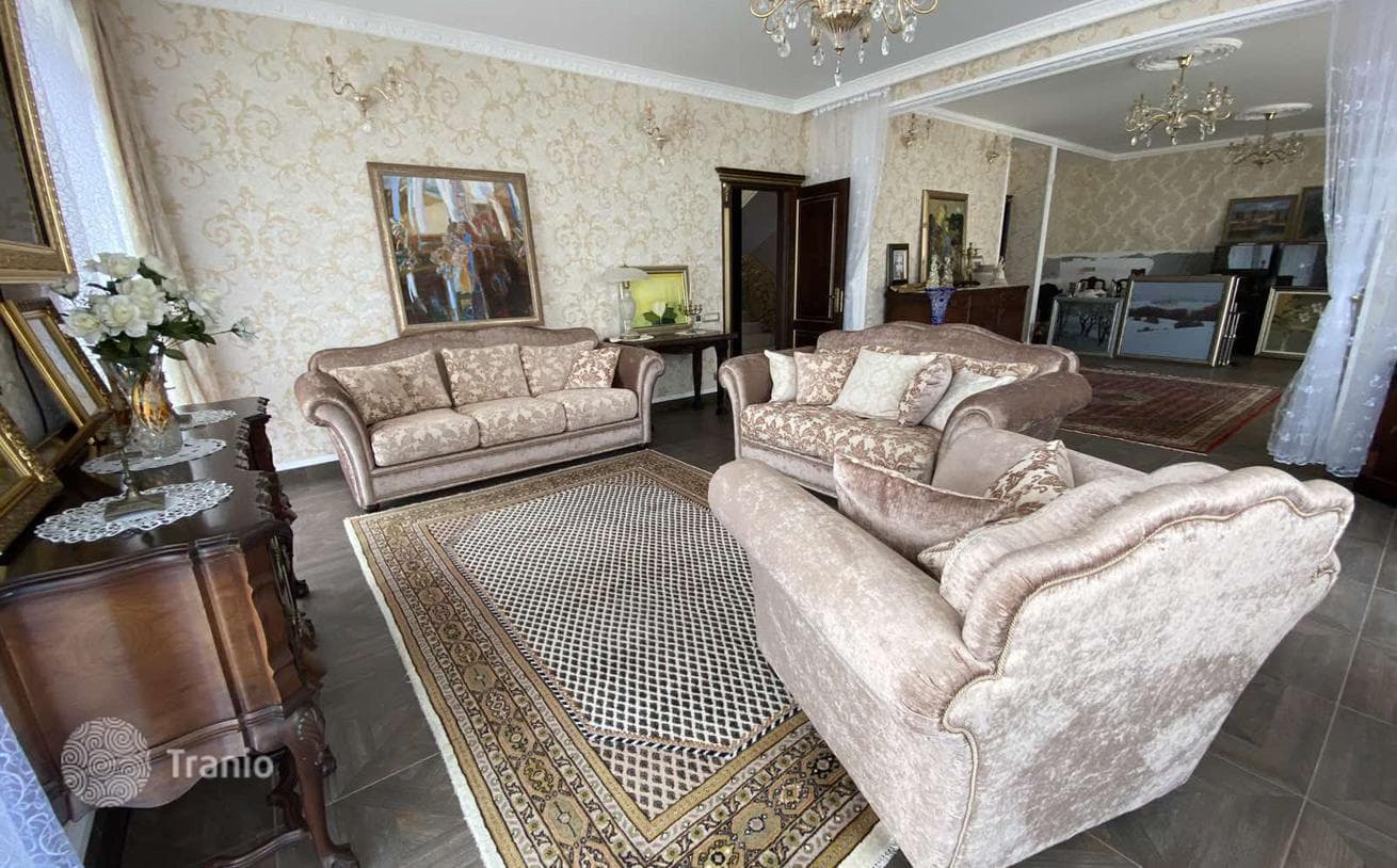3-Story Luxury Villa with Panoramic Sea Views in Bar, Montenegro, photo 4
