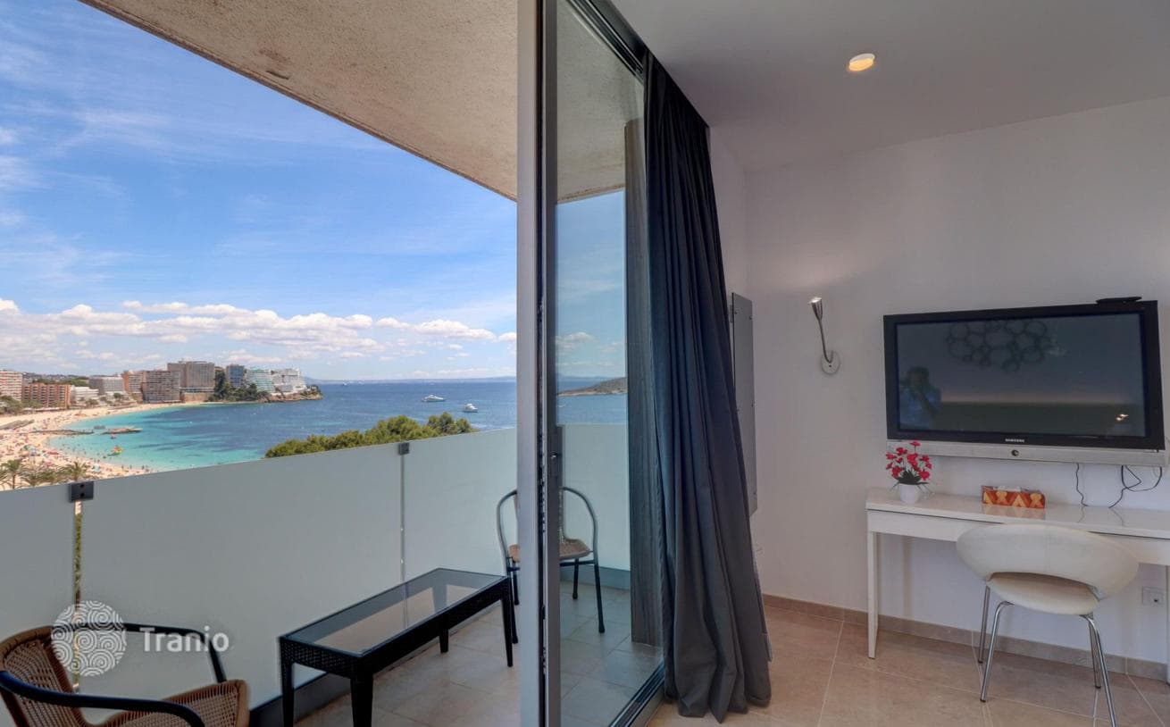 Studio with Sea View in Magaluf, Mallorca, photo 2