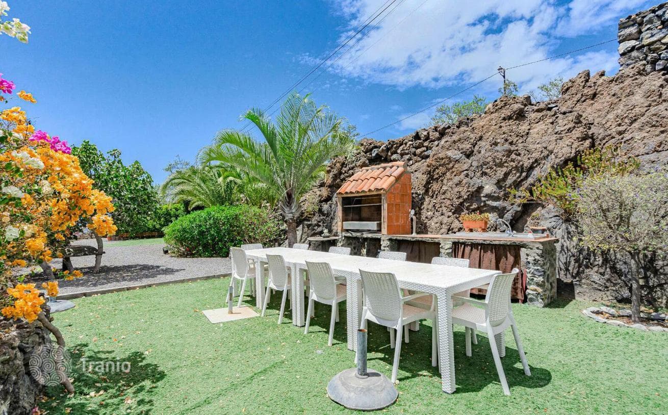 Furnished 3-Bedroom House with Large Plot in Gia de Isora, Tenerife, photo 2