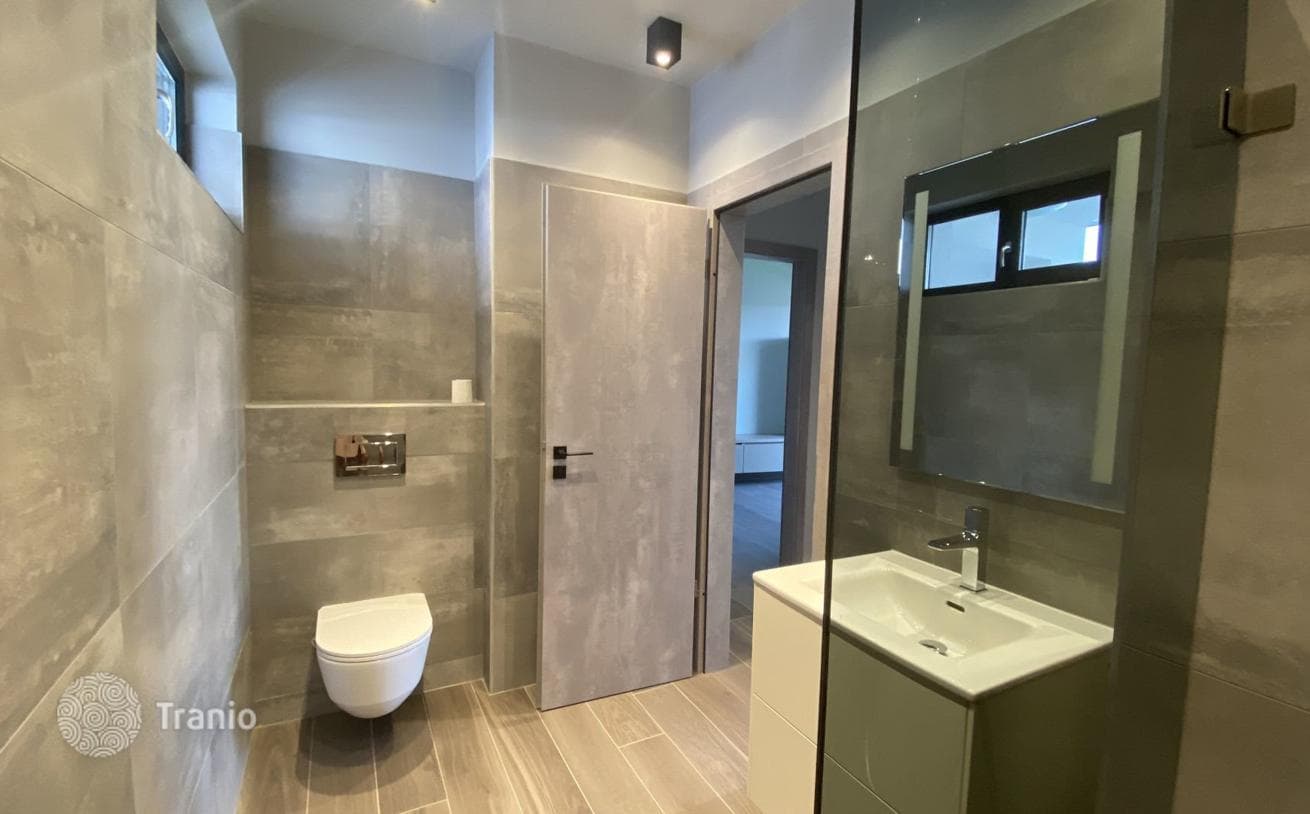 4-Bedroom Townhouse in Debrecen, Hungary, photo 5