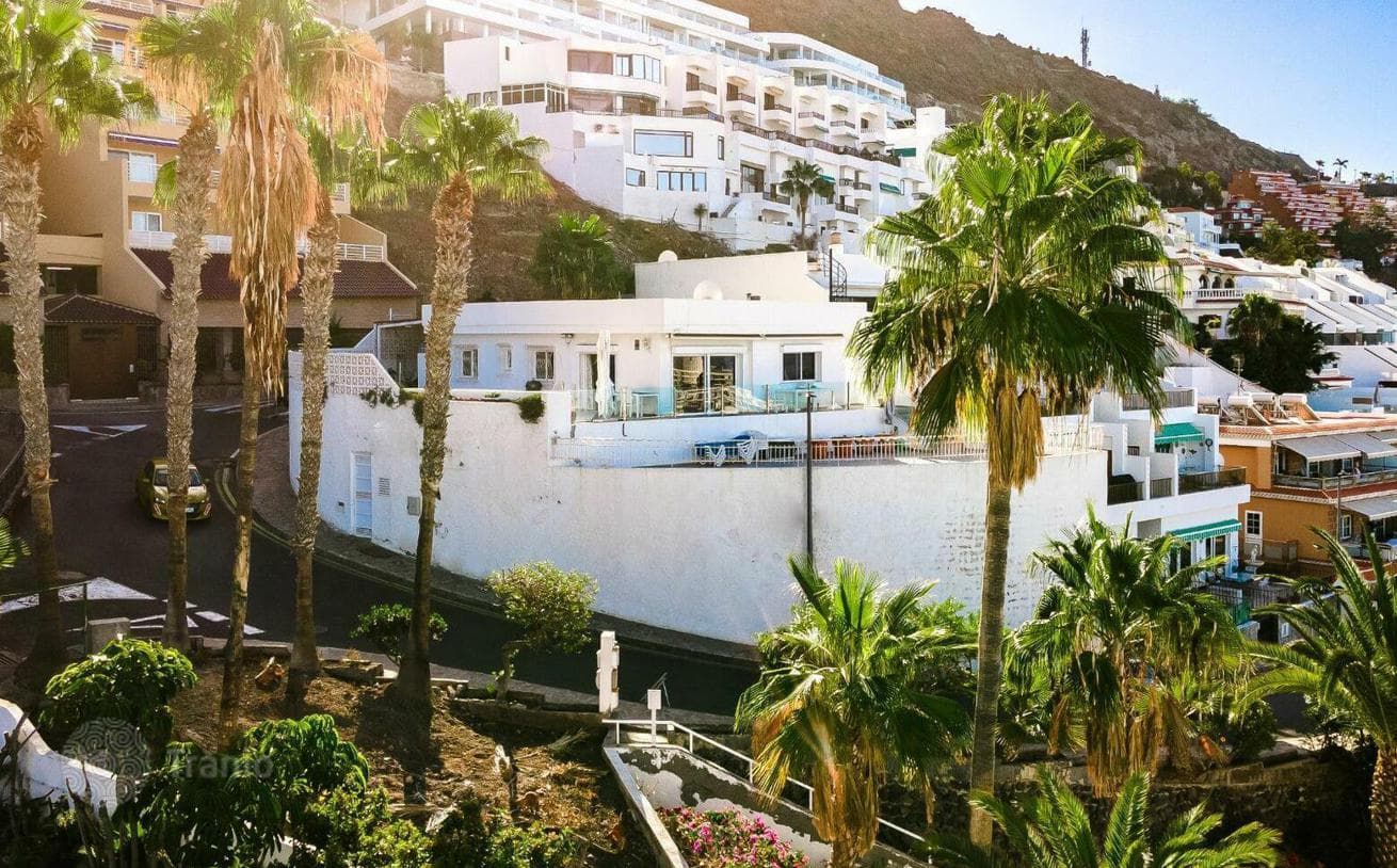 Modern Villa with Pool and Ocean Views in Acantilado de los Gigantes, Tenerife, photo 3