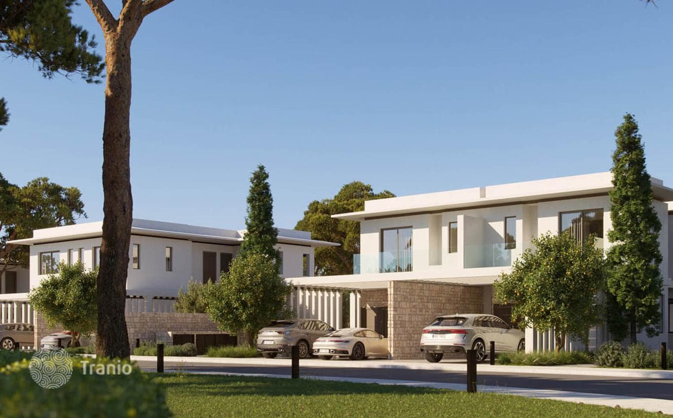 2-Bedroom Townhouse with Golf Course Views in Limassol Greens, Limassol, photo 5