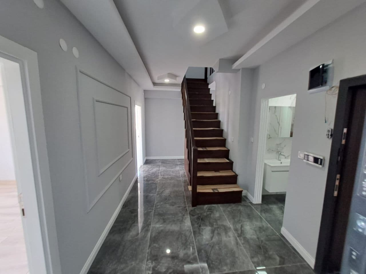 5-Bedroom Penthouse in Muratpasa, Antalya