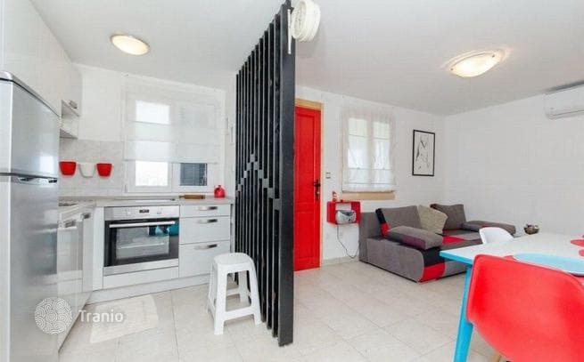 2-Bedroom House with Private Pool and Garden in Šolta, photo 3