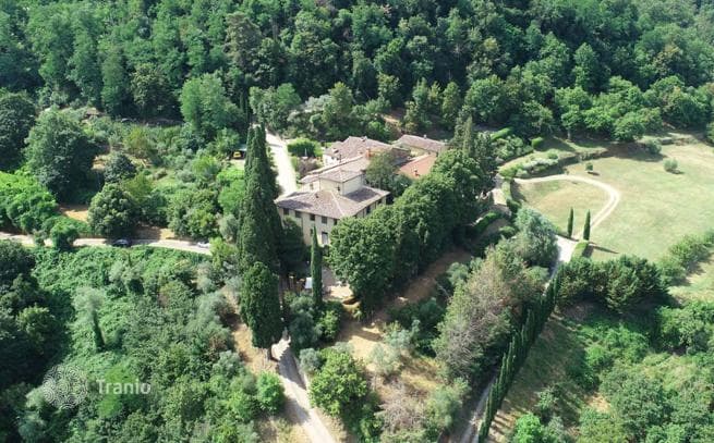 5-Bedroom Villa with 840 m² in Greve in Chianti, photo 4