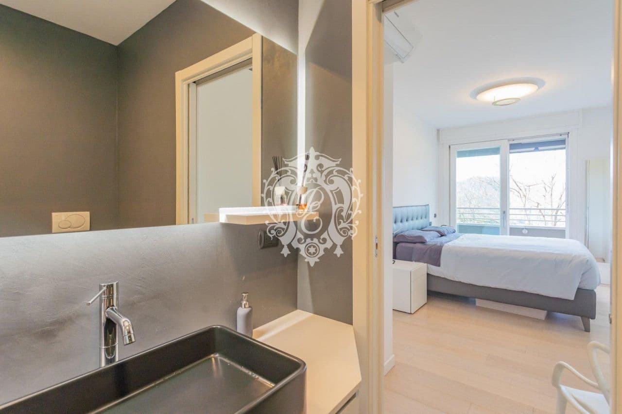 Квартира в Комо, Италия, 95 м², фото 3