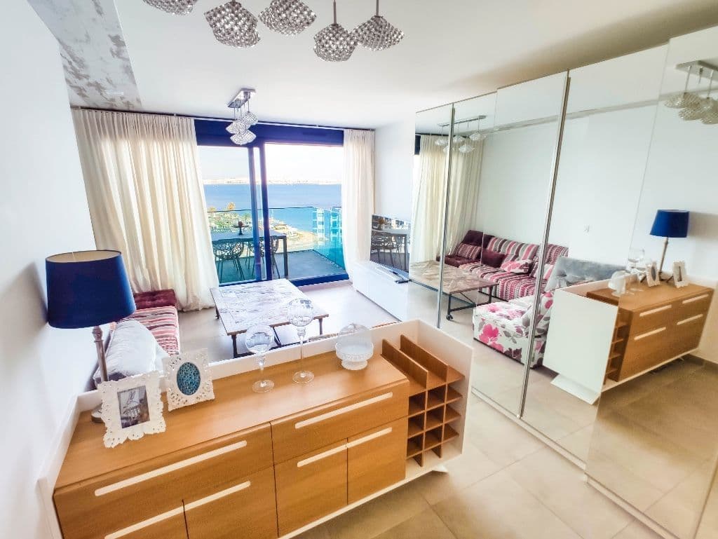 2-Bedroom Penthouse in Punta Prima, photo 4