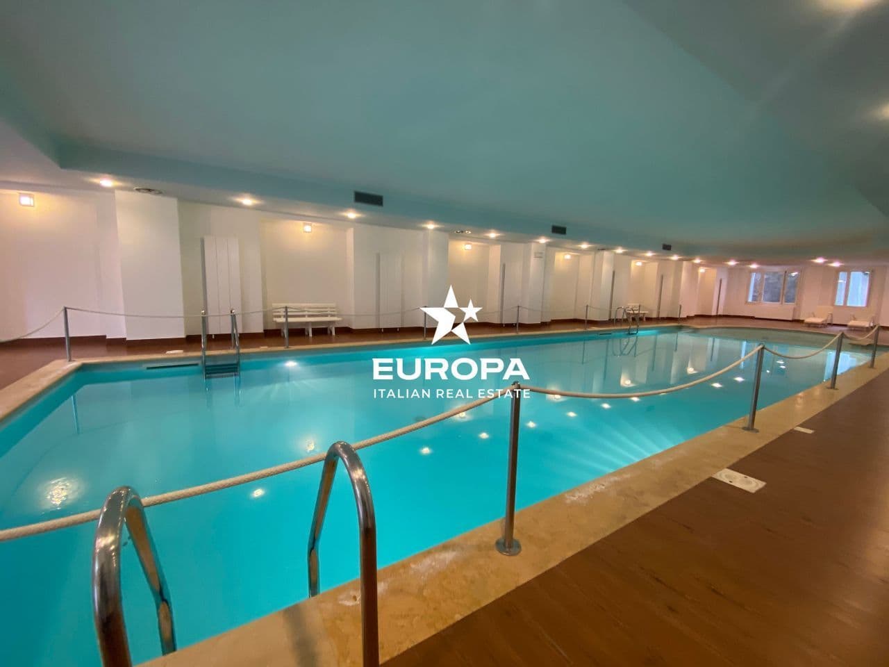 2-Bedroom Apartment in Ospedaletti, photo 4