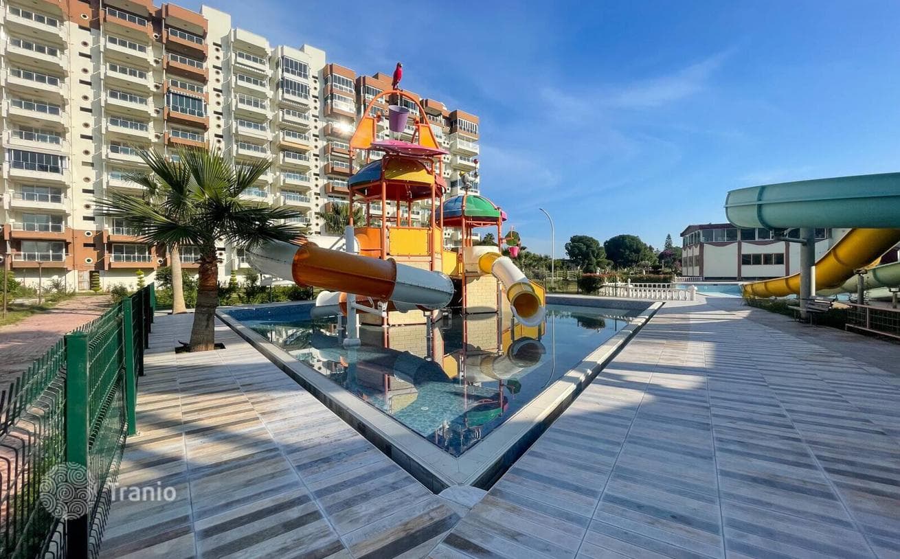 Beachfront 2-Bedroom Apartments with Water Park in Kargicak, Mersin, photo 2