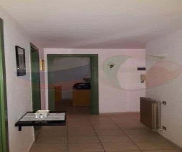 3-Bedroom Apartment in Ospedaletti, photo 2