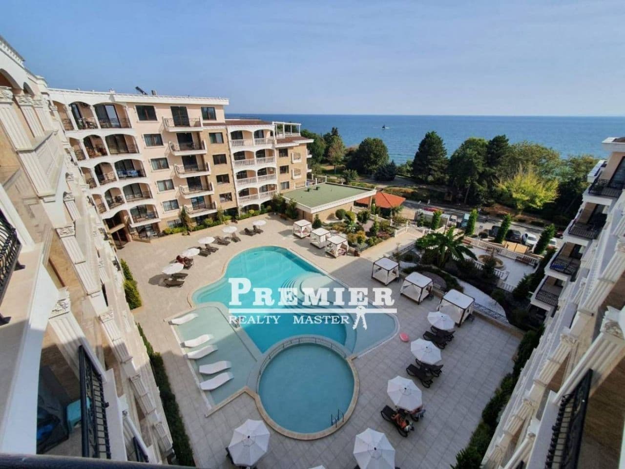 1-Bedroom Penthouse in Nessebar, photo 3