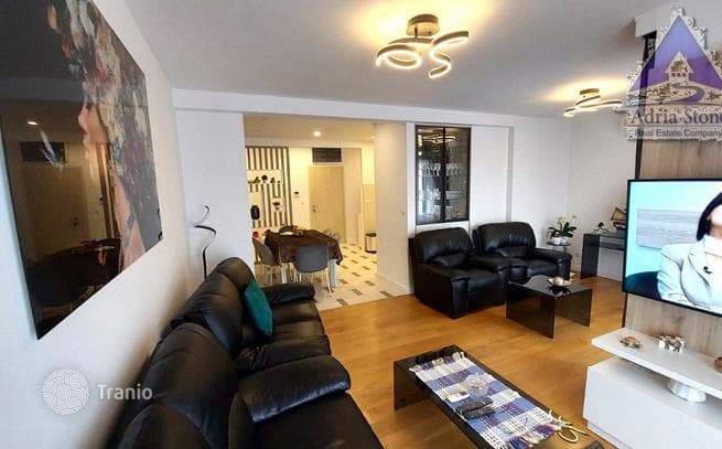 2-Bedroom Apartment 200 m from the Sea in Tivat, photo 5