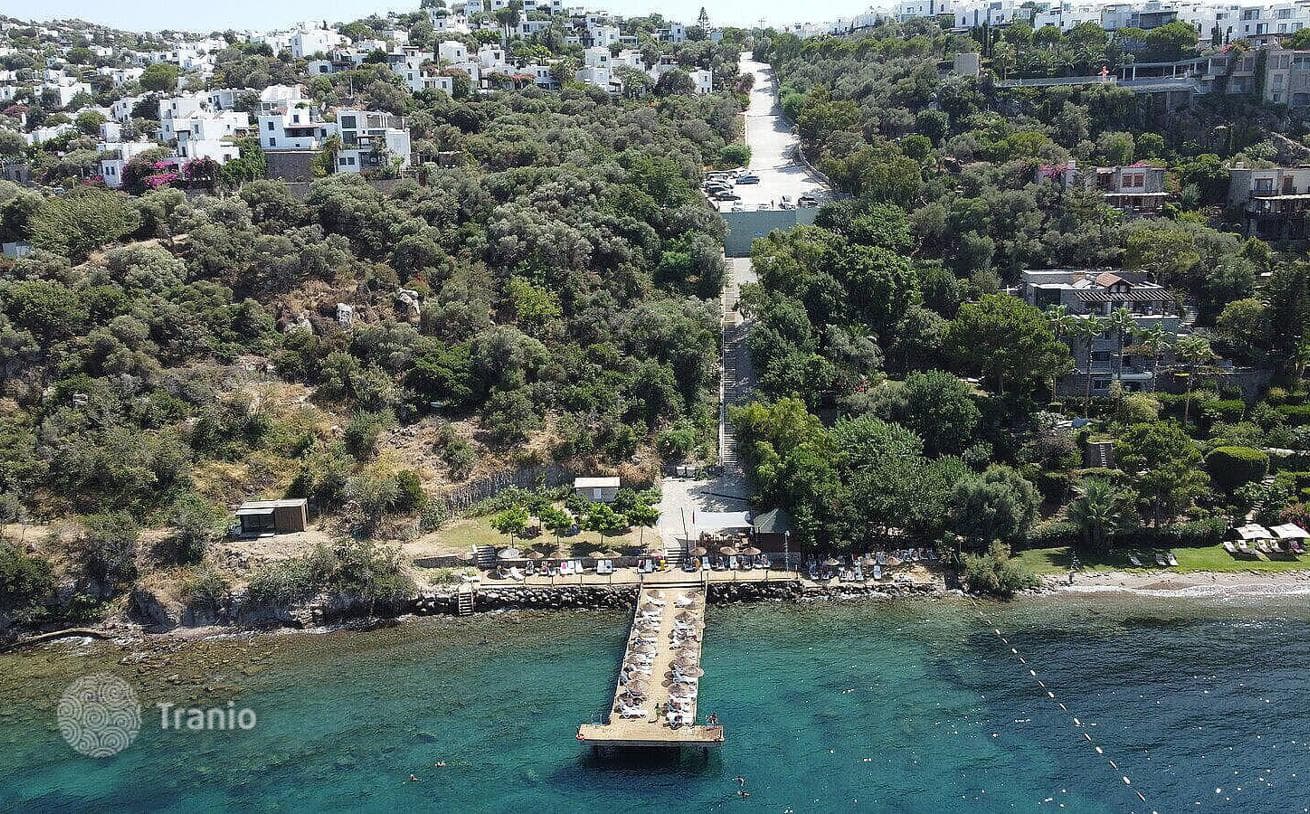 3-Bedroom Villa with Private Garden and Sea View in Turgutreis, Bodrum