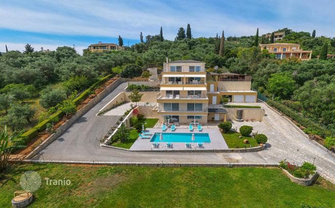 3-Bedroom Villa with Private Pool in Gouvia, Corfu, photo 3