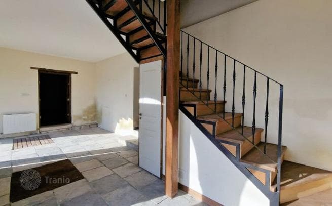 2-Bedroom House in Traditional Cypriot Style in Nicosia