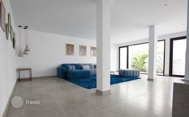 3-Bedroom Villa with Private Pool and Garden in Benidorm, photo 5