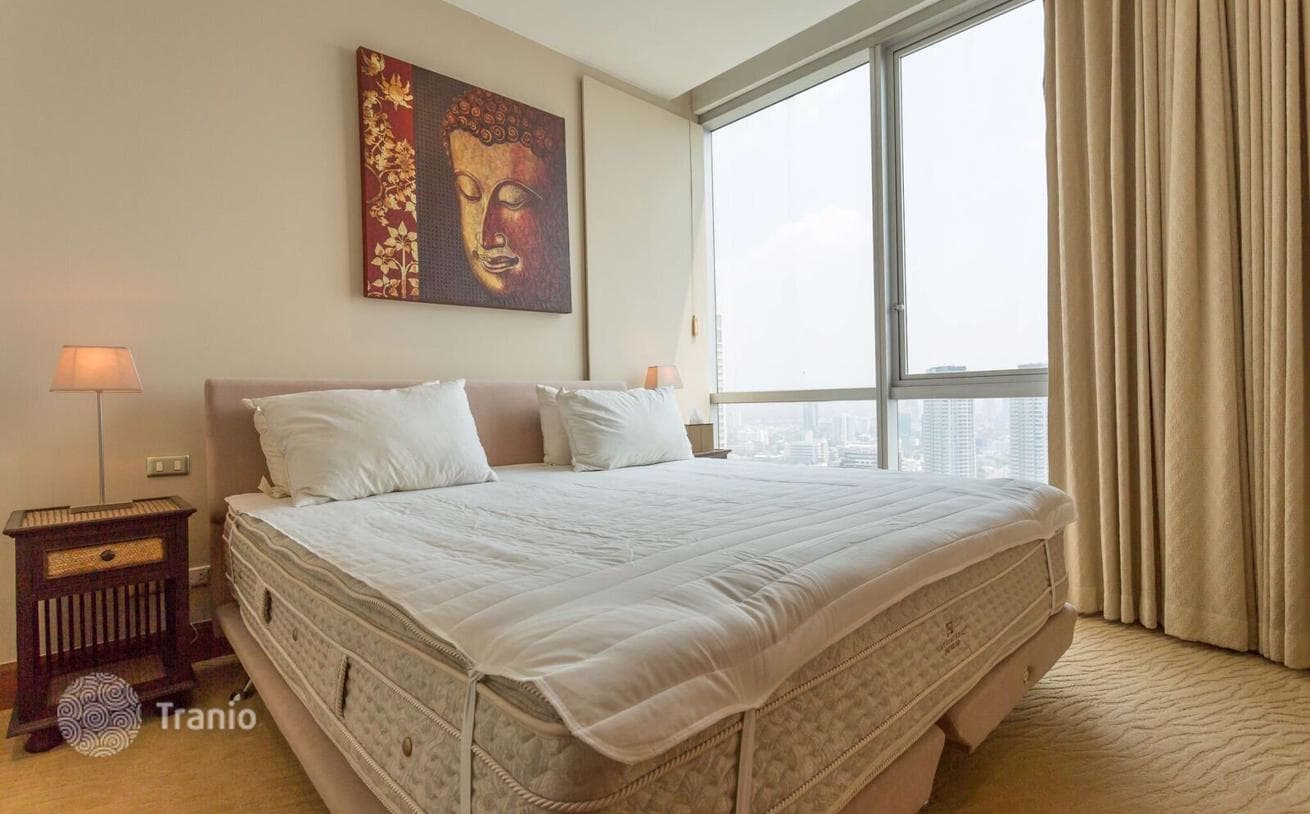 2-Bedroom Condo in Sathon, Bangkok, photo 3