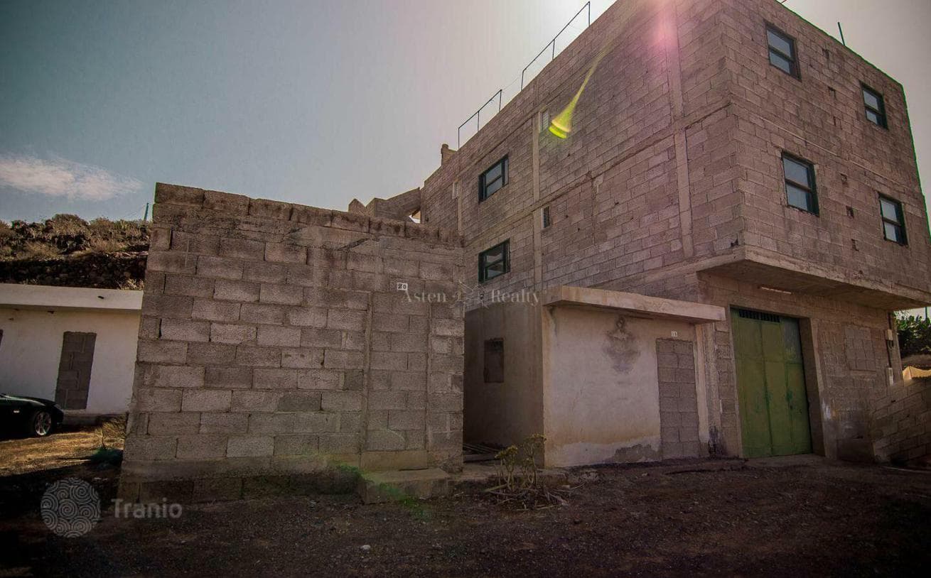 65,000 m² Land Plot in Adeje, Tenerife