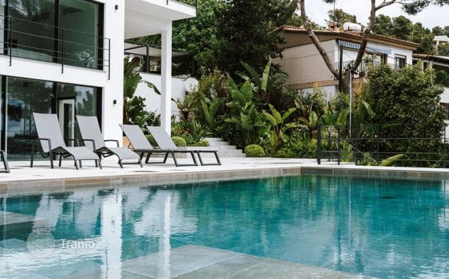 3-Bedroom Villa with Sea Views and Private Pool in Palma de Mallorca