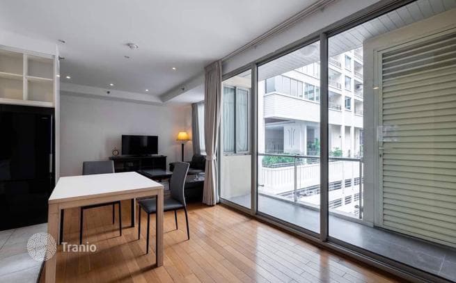1-Bedroom Condo in Bang Rak, Bangkok
