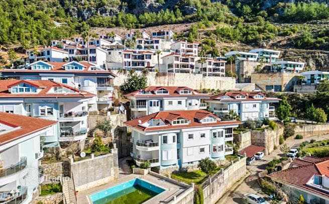 3-Bedroom (3+2) Villa with Panoramic Sea View in Bektas, Alanya