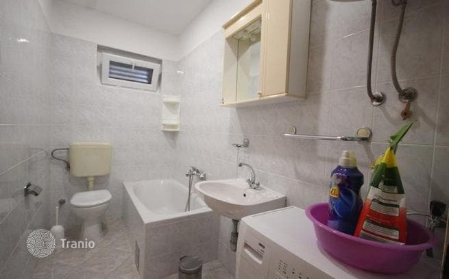 6-Bedroom House 291 m² in Makarska, Dalmatia