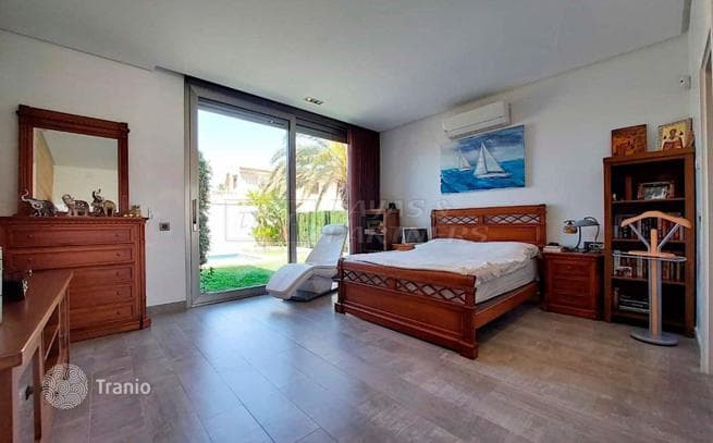 2-Bedroom Villa in Torrevieja, photo 2