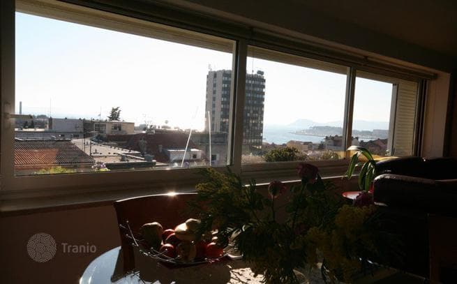2-Bedroom Duplex with Terrace 800 m from the Sea in Split