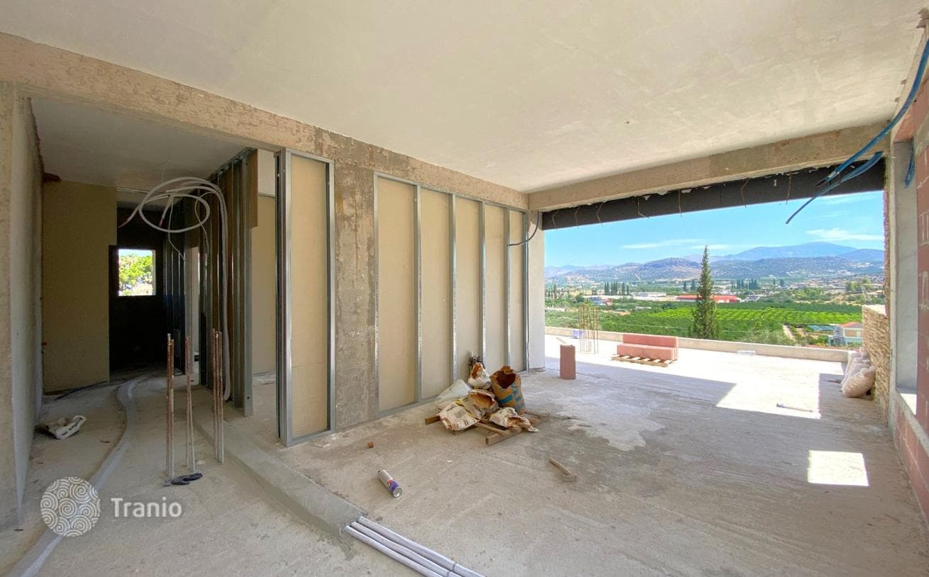 2-Bedroom Apartment with Terrace and Mountain View in Nafplio, Peloponnese, photo 5