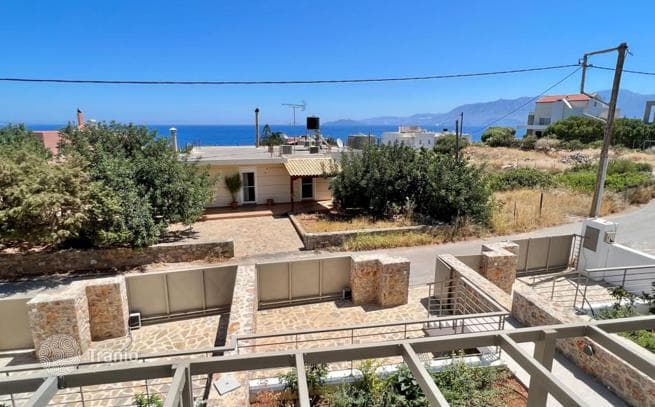 2-Bedroom Apartment in Amudia, Greece, photo 5