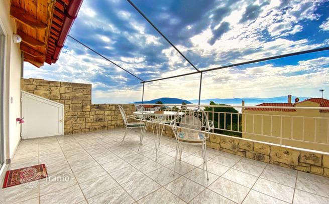 1-Bedroom Penthouse with Sea View in Argolida, Peloponnese