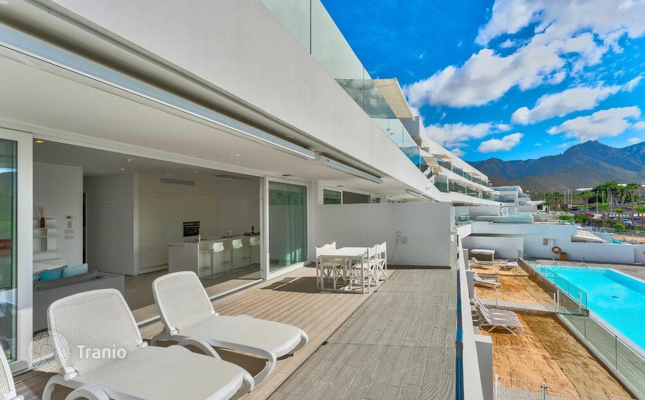 1-Bedroom Apartment with Ocean View in Costa Adeje, Tenerife, photo 5