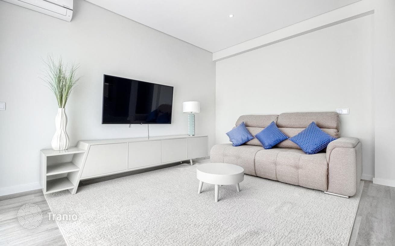 Buy-to-Let 2-Bedroom Apartment with Guaranteed Rental Income in Lagos, Algarve