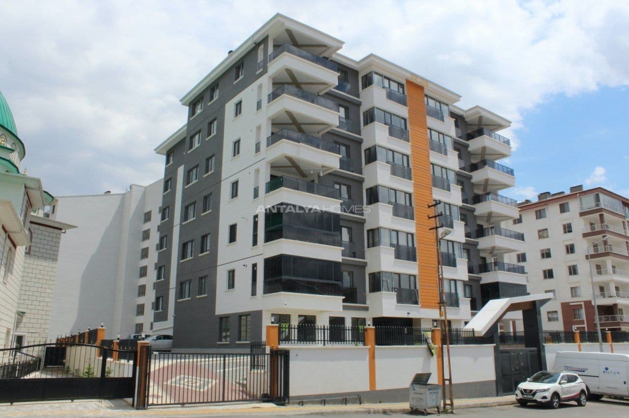 4-Bedroom Apartment in Mamak, Ankara, photo 3