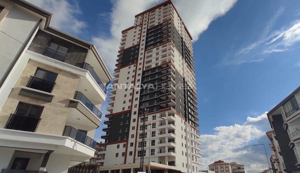 4-Bedroom Apartment in Kecioren, Ankara, photo 3