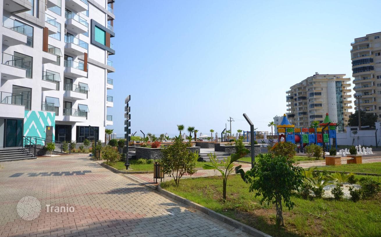 Furnished Luxury Apartment with Sea View in Mahmutlar, Alanya